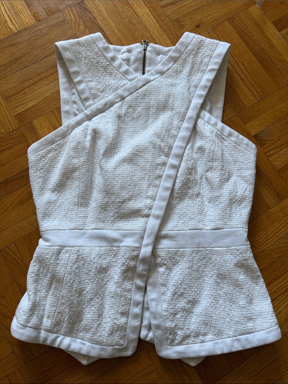 BCBG Maxazria xxs cream top